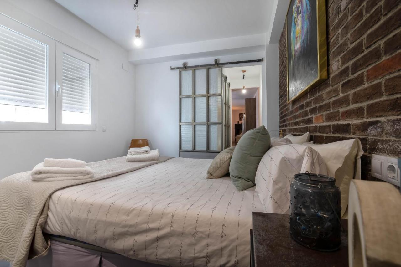 Moderno Y Centrico Apartamento En Tesoro 6 Cordoba Luaran gambar
